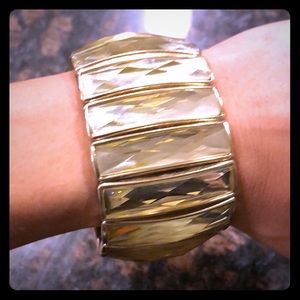 Good stretch cuff bracelet